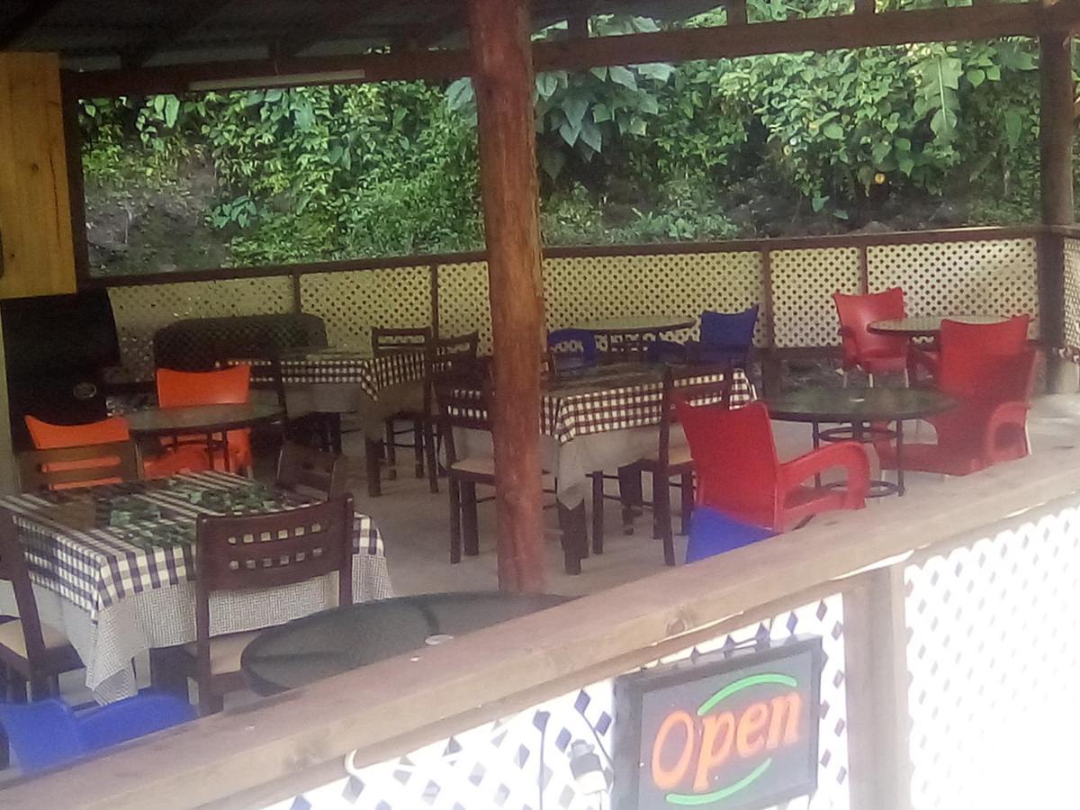 Natty Tropical Valley Розо Екстериор снимка